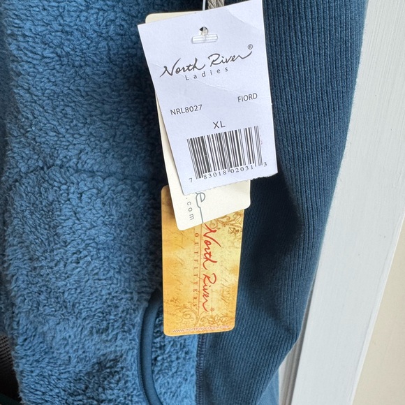 North River Blue Fleece Vest - Picture 3 of 3